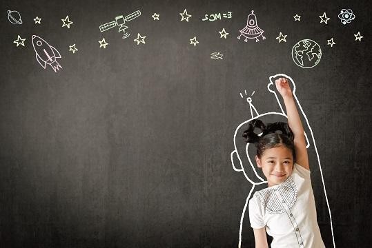 Despertando Mentes Criativas: O Ensino de Robótica e Tecnologia Desde a Infância